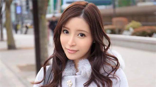 日本AV界复出潮的背后，是跨入另一个世界的彷徨