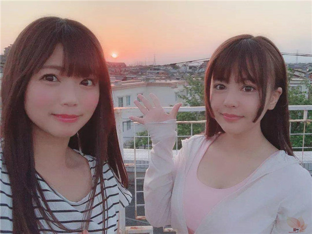 S1十六周年大共演：本以为是狼狈局，其实是打太极