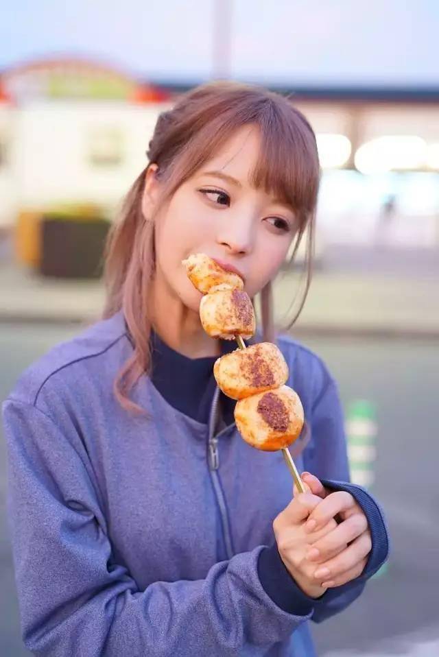 桃乃木香奈：从胖纸到女神的逆袭