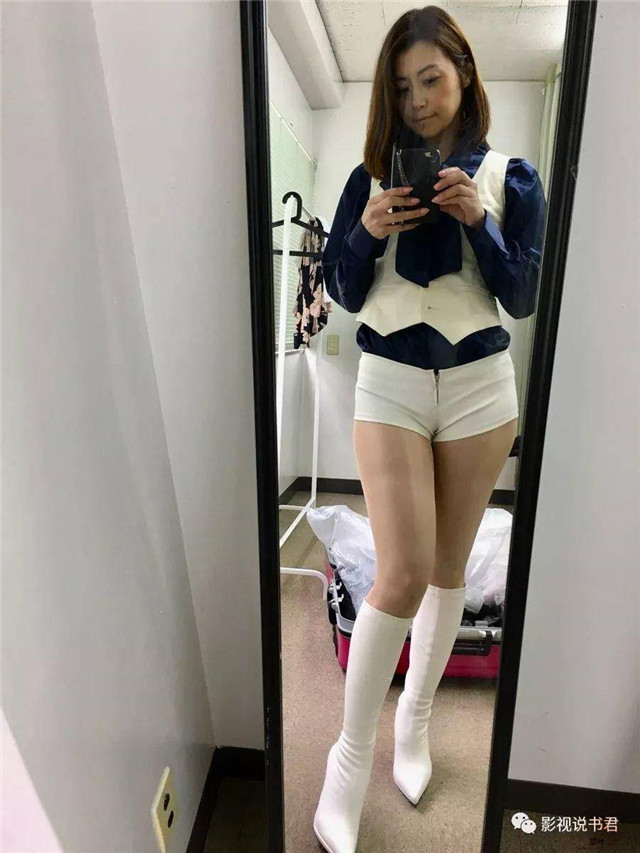 JUY-837：公认的第一熟女，老艺术家北条麻妃出差记！