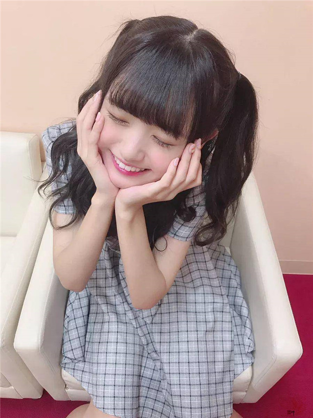 她拒绝了指原莉乃，结果去了地下偶像团…