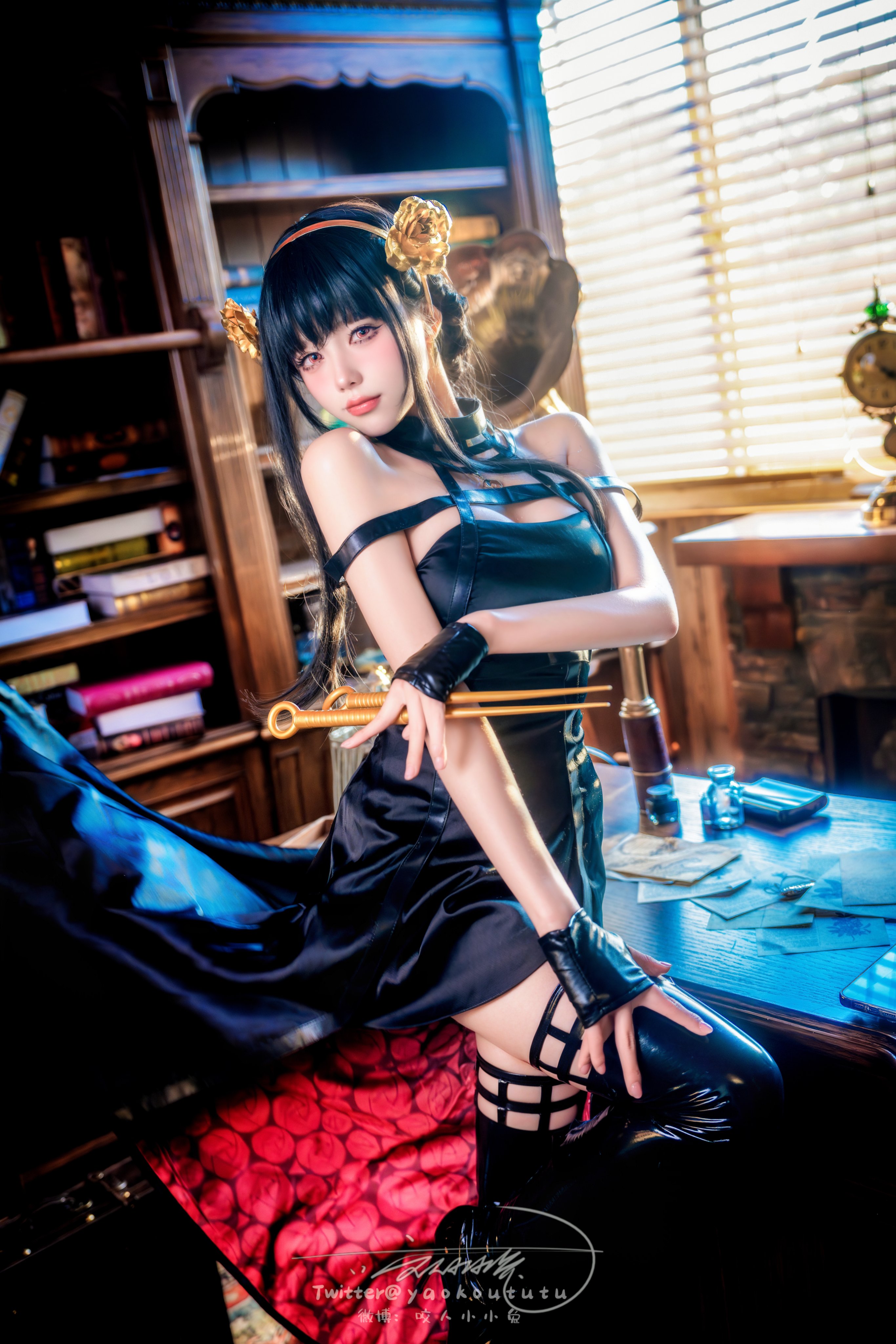 爱吐舌的涩女《Yiko湿润兔》注重细节的大尺度还原！简直媚魔转世？