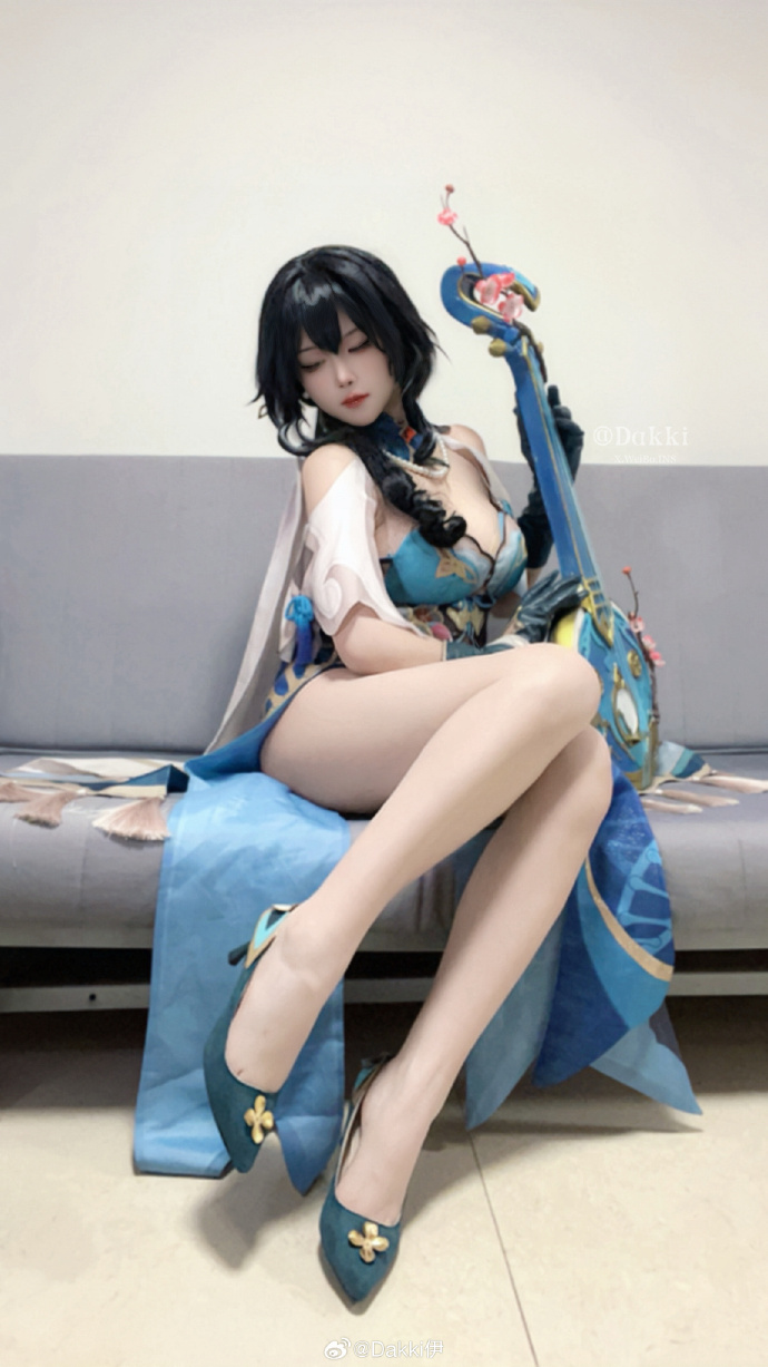 e279182dgy1hw5gikfe82j21s035su0x.jpg