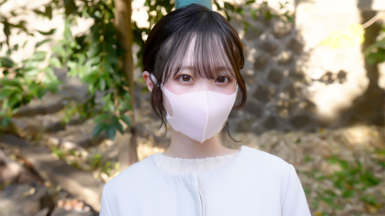 FC２最高クラスの超絶可愛い１９才登場！