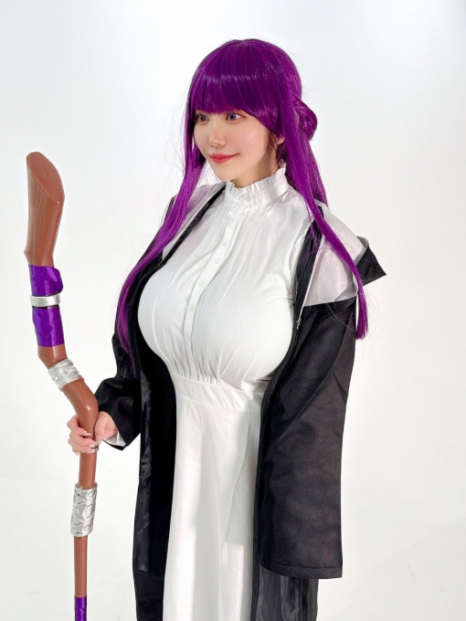 L罩杯《乙叶らら》过辣过激导致账号被停用!号称史上最巨的Coser!