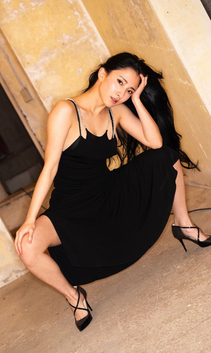 来自辣妹舞团 CYBERJAPAN 的女神「AOI」!动静皆宜的万能美女!