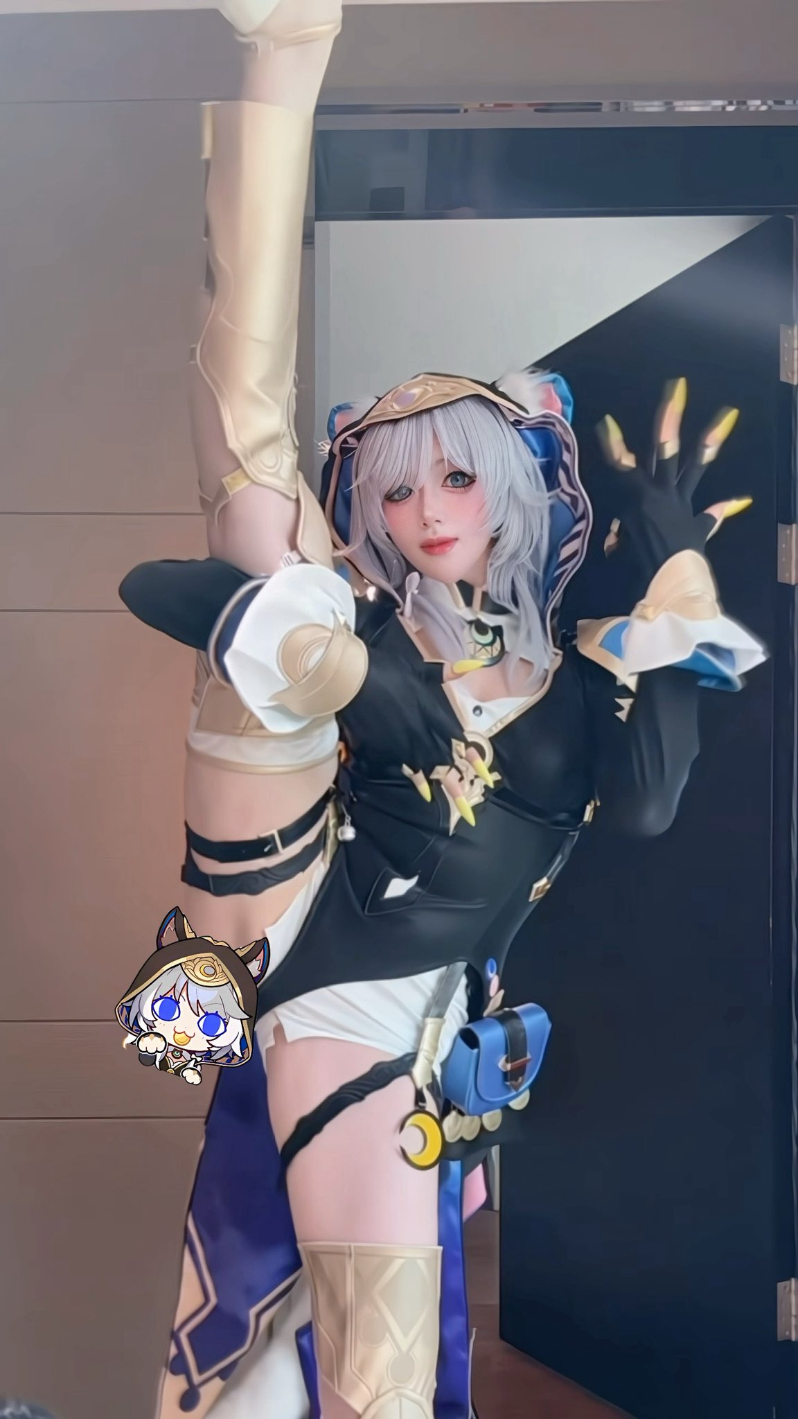 横劈、竖劈,怎么劈都很长!《兔田Nini》一字马简直是日常!