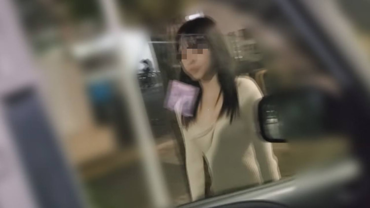 认真的求职学生