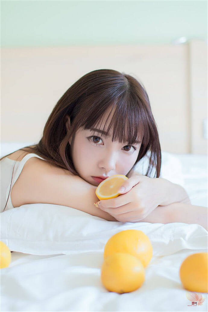 甜甜的少女与柠檬2
