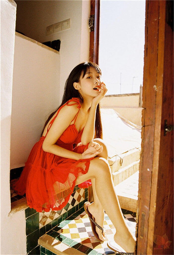 半藏森林：喜欢穿汉服的古典少女