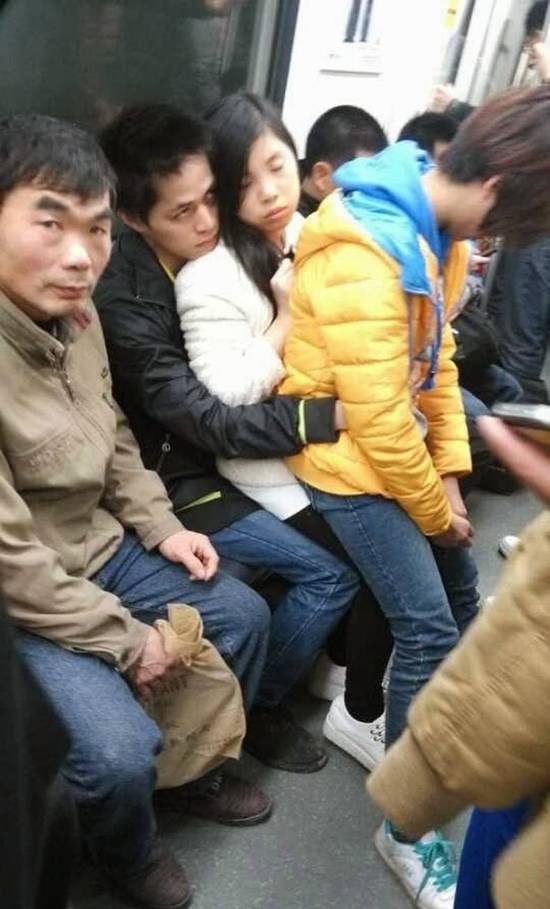 内涵图：惨不忍睹的贫乳大赛