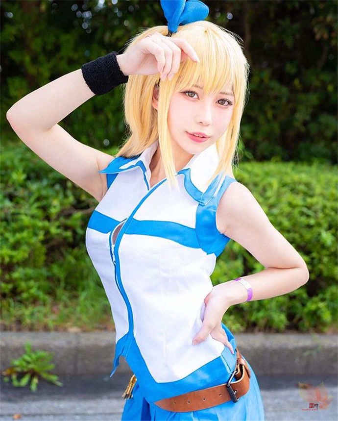 低调的萌系小天使こまる，成功征服网友的心！