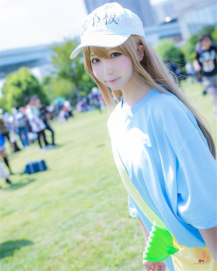 低调的萌系小天使こまる，成功征服网友的心！