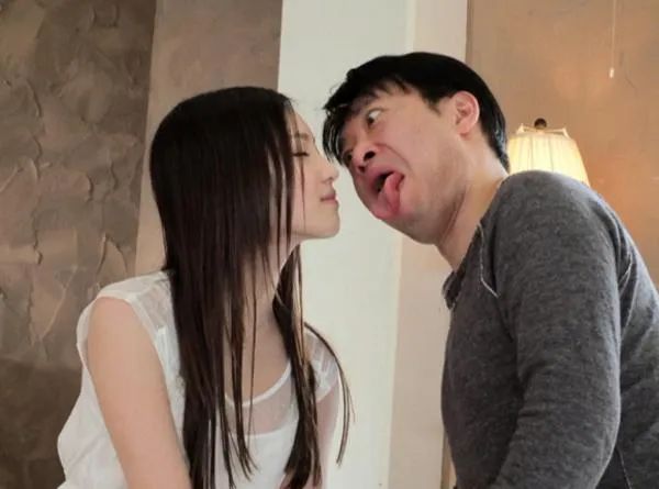 吉村卓：那个丧心病狂的猥琐怪蜀黍，其实是个乖宝宝