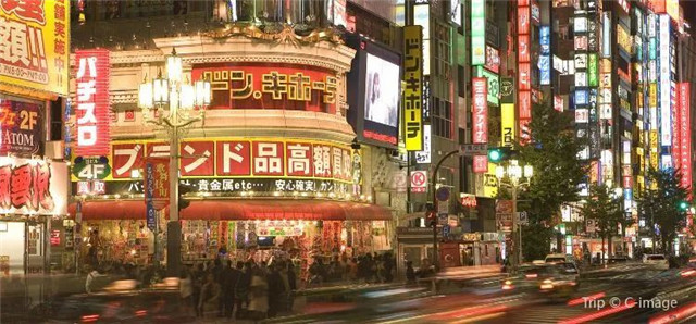 歌舞伎町：极乐净土的烟火味，闻起来跟想象中的不太一样