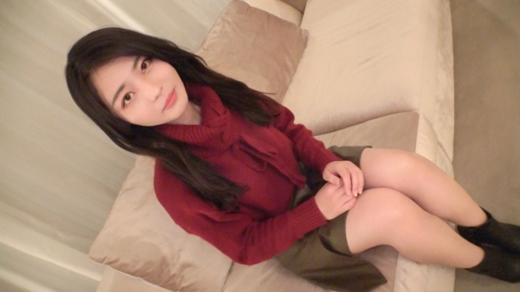 SIRO-4369かおる22岁公司接待员。