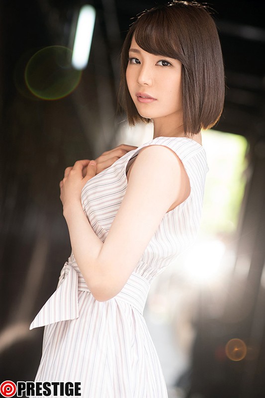 铃村あいり出道8年，最优秀的5支作品推荐