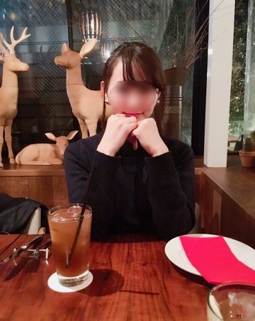 咖啡馆店员樱花的服务