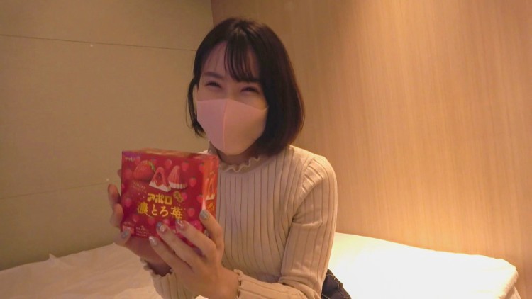 苗条美丽的女孩的偶像脸与最可爱的孩子