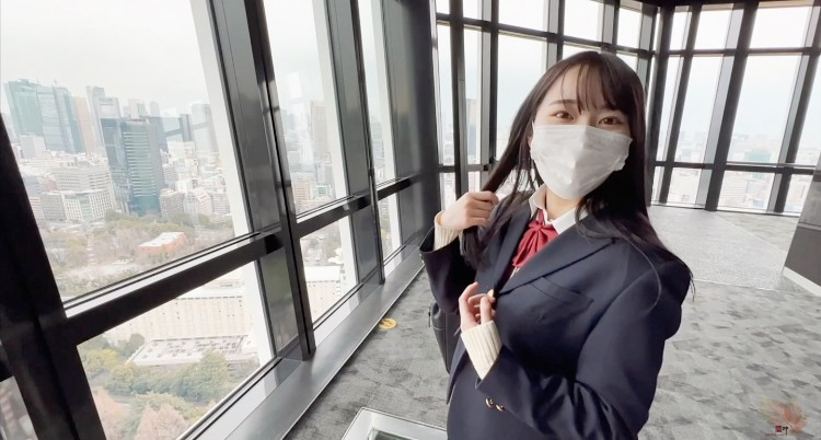 透明感十足的正统美少女。FC2-PPV-2823161