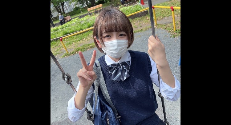 可憐になびくテニス部所属の偶像の様な美少女