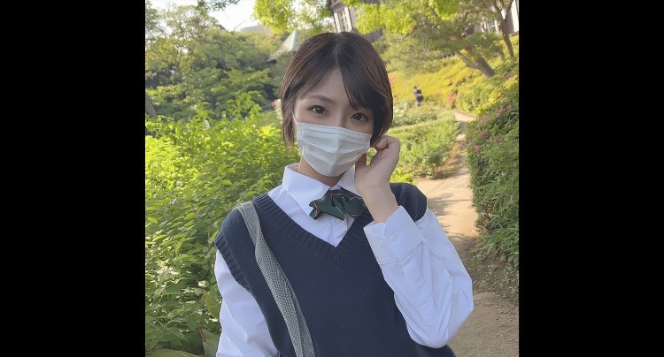 途な女子生徒が僕・・・幼顔ショートカットの訳あり美◯女FC2-PPV-3069310