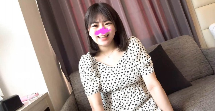 パン屋さんの看板娘はマシュマロに偶像級の童顔美形※FC2-PPV-3070193
