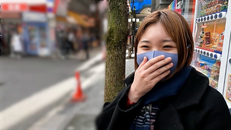那个著名艺人的前女友！