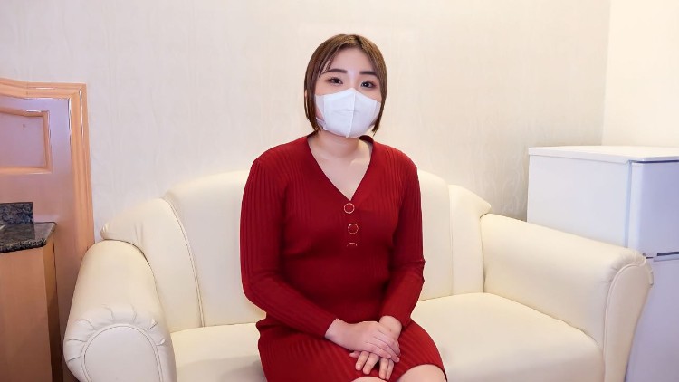 那个著名艺人的前女友！