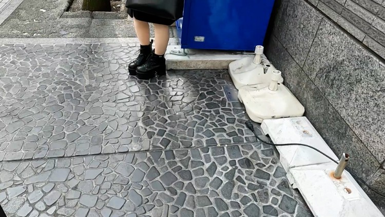 那个著名艺人的前女友！