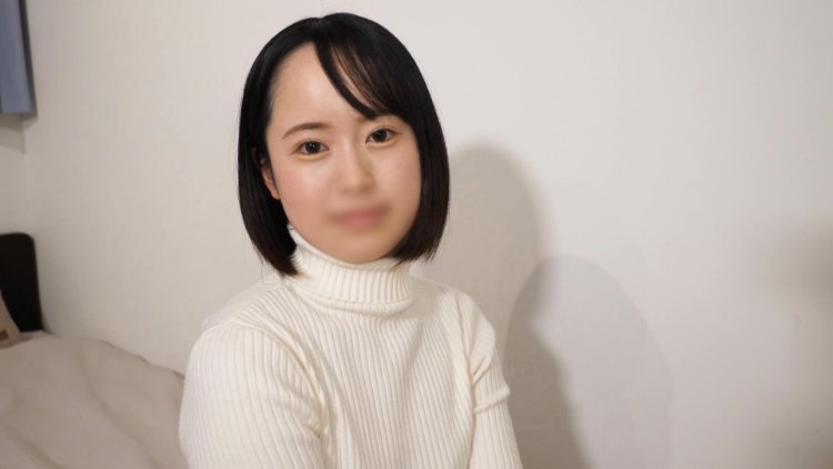 女播音员