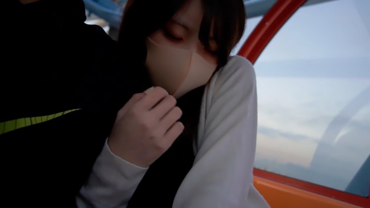 甘えんぼで清纯可憐な専門学生