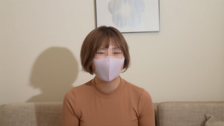 『篠田 麻里子似』