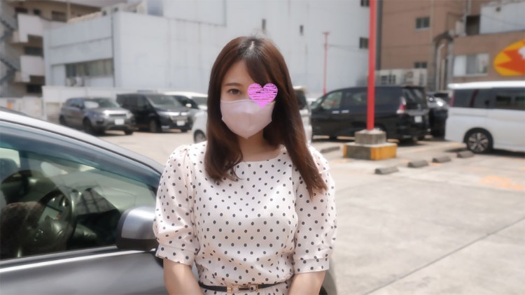 前写真偶像，在某娱乐公司工作