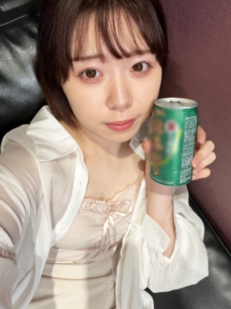 超可爱短发出租女友。