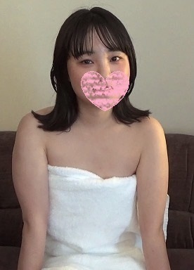 地方の携帯ショップで働く纱奈酱❤️欧吉桑の个人的趣味と闻いて摄影❤️彼氏に変わってNTR秘密の実录孕ませ映像❤️
