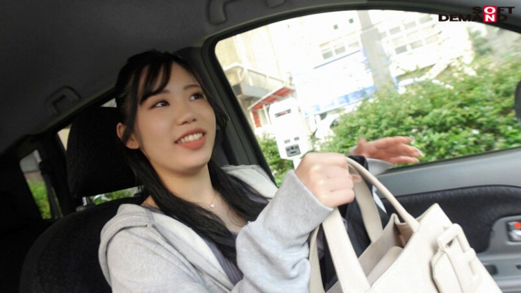 【影片】粉红G杯《木村茉白》出道前FC2戴罩下马「痣」露馅!