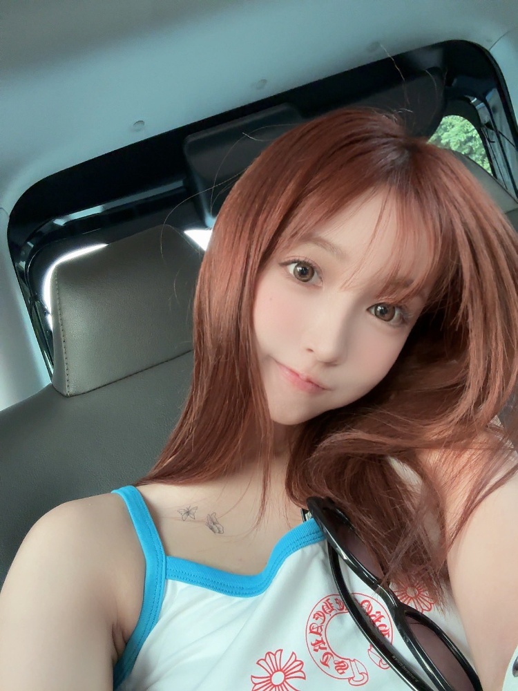 PTT乡民盘点《整形完声势直上的５位AV女优》网友：最后一位凑数的吗？