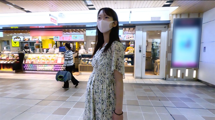 18岁怀孕7个月超美主妇