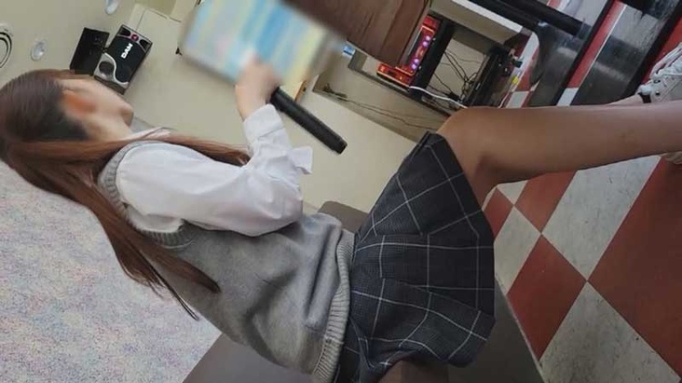 华奢で美乳なポニテ**