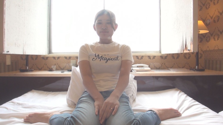 中学体育老师的已婚妇女