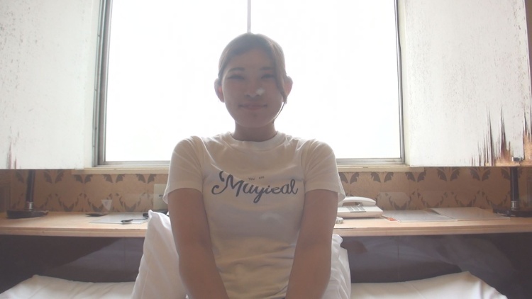 中学体育老师的已婚妇女