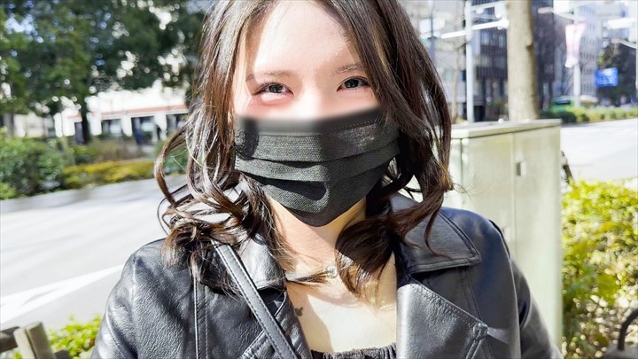 有纹身的26岁女孩。