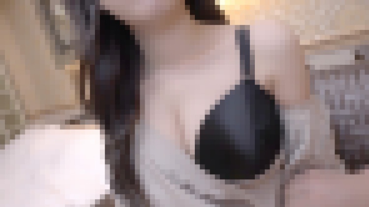 [无码]知的な文系女シで有名だった彼女