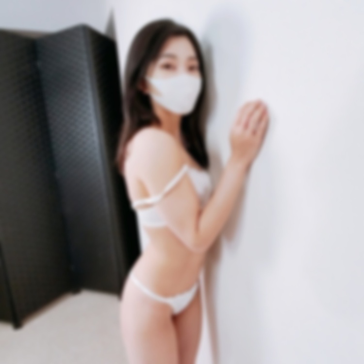 【无】２４岁の可愛い女の子第一次体验