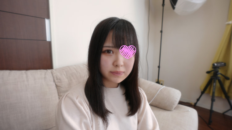 一家超有名的女仆咖啡厅工作！ ！