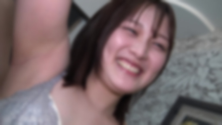 合コンで知り合った就活に悩む２０岁の**大生。