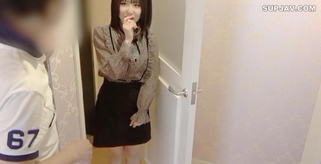 【無】18岁で声のきれいなデカ尻ガチ美人が登场！