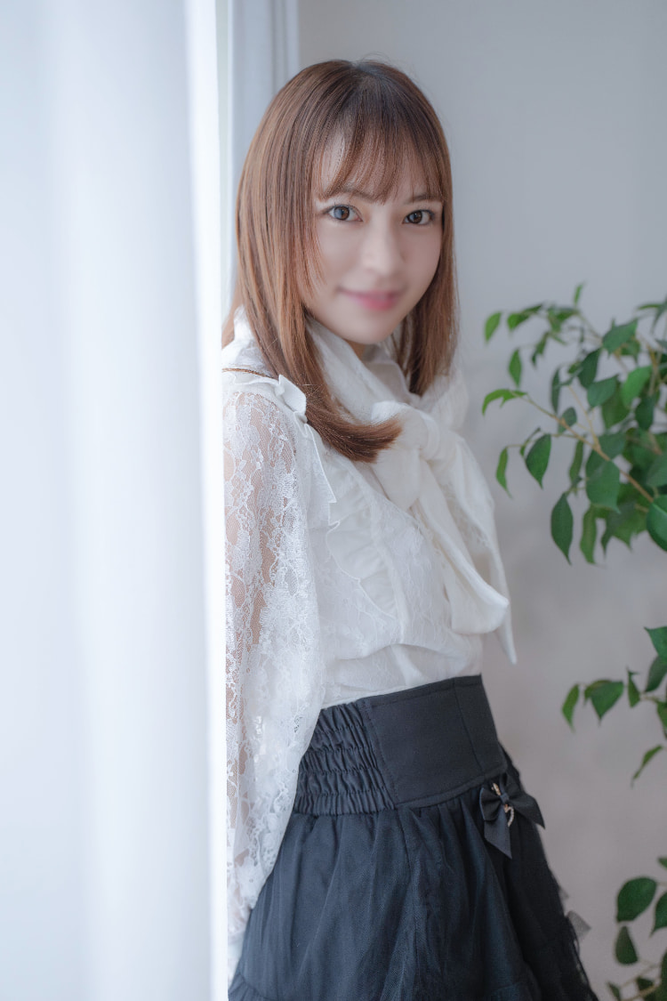 国际的现●模特儿えみり。