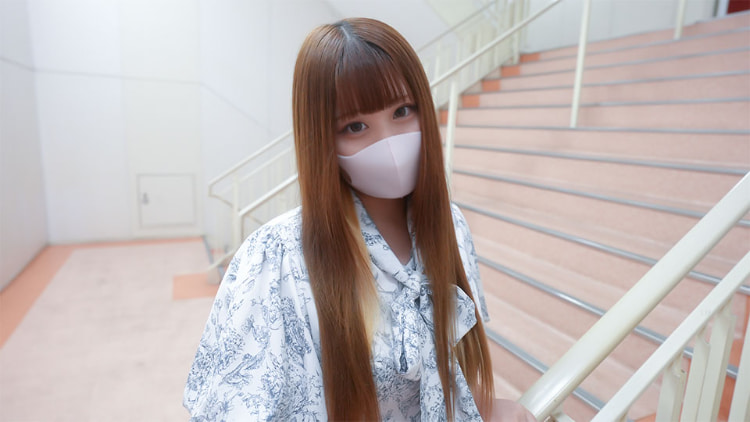 清楚でお嬢様短大に通う２０才、完全初撮影